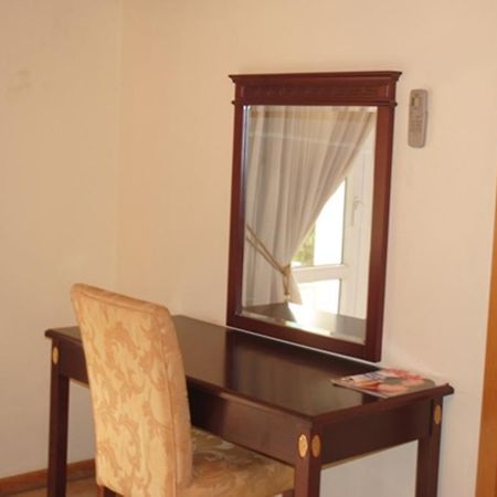 אקרה Hotel Georgia מראה חיצוני תמונה